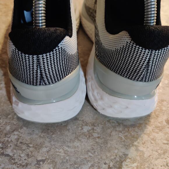 New Balance Fresh Foam 880 Shoes Women's 9 Gray Running W880D10 *Read Desc. - Picture 13 of 13